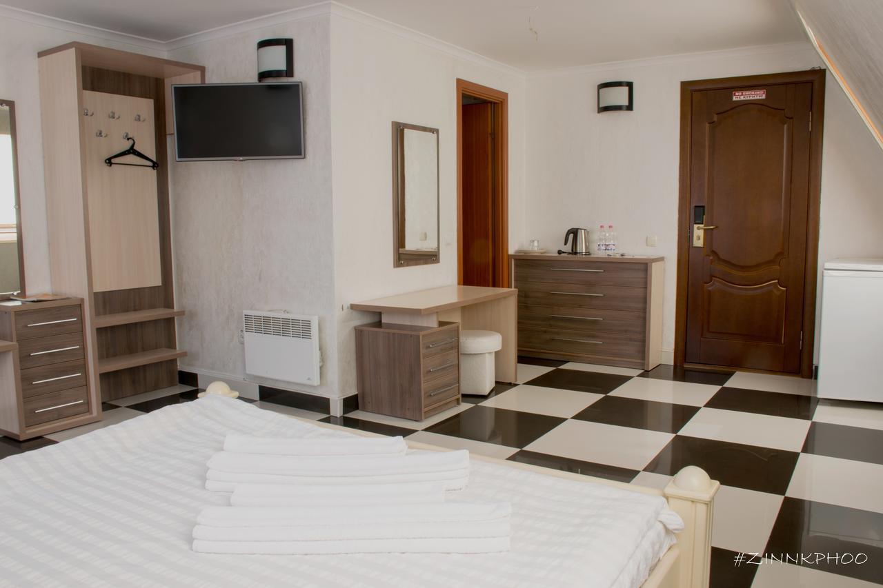 Kedem Hotel Lipiny 外观 照片